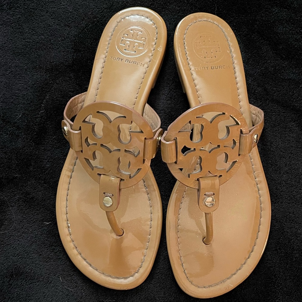 Tory Burch sandals! Great condition